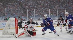 VIDEO: Zámorské derby pod otvoreným nebom na MS20 rozuzlili až samostatné nájazdy