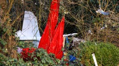 Nešťastie na západe Nemecka. Malé lietadlo sa zrútilo do záhrady domu, pilot zahynul