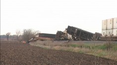 Taký silný vietor ste ešte nezažili. V USA prevrátil 45 vlakových vozňov