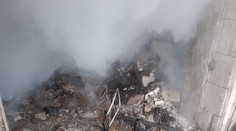 Požiar v Senici mala spôsobiť lítiová batéria. Dôležité je pri nabíjaní dodržiavať základnú vec, radí odborník