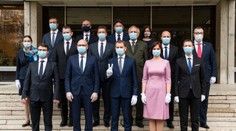 Mesiac novej vlády očami odborníkov: Zatiaľ to vyzerá na jeden zásadný problém