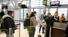 Cestovanie do Európy sa o pár dní radikálne zmení. Na hraniciach sa sprísňujú kontroly