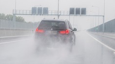 Diaľnica D1 pri Púchove bola pre niekoľko dopravných nehôd neprejazdná