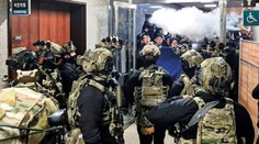 FOTO + VIDEO: Ľudia vyšli do ulíc, vojaci chceli obsadiť parlament. Ako reagovala Južná Kórea na stanné právo?