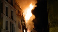 Obrovský požiar v centre Paríža. Zomrelo osem ľudí, medzi nimi i dve deti