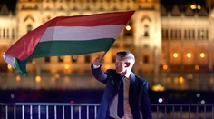 „Oslobodili sme Maďarsko; získali sme späť našu vlasť,“  uviedol Magyar vo svojom prvom prejave. Rusov poslal domov