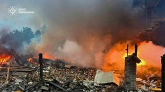 Rusko útočilo dronmi na Charkov, Ukrajina odpovedá na Kursk