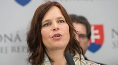 Hrubá manipulácia s hodnotiacimi hárkami na ministerstve. OĽaNO podáva trestné oznámenie