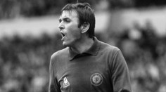 Anglický futbal zasiahla smutná  správa. Vo veku 78 rokov zomrel legendárny brankár