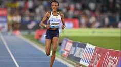 Keňanka Beatrice Chebetová pokorila svetový rekord v behu na 5 000 metrov. Pokorila magickú hranicu