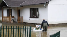 Na Záhorí i v okrese Nové Zámky platí naďalej výstraha 3. stupňa pred povodňami