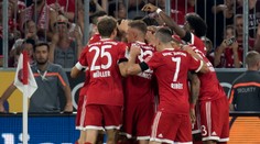 Bayern vykročil za obhajobou titulu výhrou