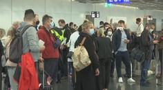 Plne zaočkovaní Slováci už môžu cestovať do USA. Smolu však majú tí, ktorí stavili na Sputnik