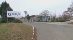 Osýpky v nitrianskej firme. Takmer 200 zamestnancov musí ísť medzi sviatkami na očkovanie
