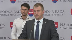 Filip Kuffa trvá na tom, že farmárov nebil. Dôkaz o alibi však ukázať nechce