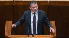 Žilinka dal pokyn preveriť  Mikulca a Hamrana v súvislosti s migrantmi