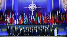 Hrozba pre NATO nielen z Ruska, ale aj z Číny. S takými závermi odlietajú zo samitu vo Washingtone lídri členských krajín