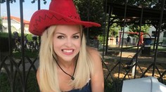 Zlatica Švajdová Puškárová na dovolenke. Zverejnila fotku v plavkách