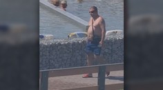 Dievčatá majú strach, na kúpalisku stretávajú muža, ktorý mal podľa obžaloby sexuálne zneužiť desiatky obetí