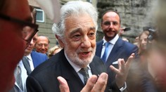 Plácido Domingo sa kajá za sexuálne obťažovanie žien. Chce zmeniť hudobný priemysel
