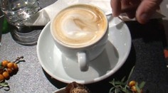 Tekvicové halušky so slaninou a kyslou smotanou s tymiánom