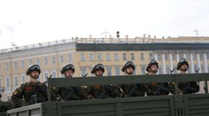 Ruské úrady lákajú dobrovoľníkov na odmeny: Najviac zinkasujú za zostrelenie ukrajinského lietadla