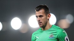 Dúbravkov Newcastle remizoval s Aston Villou, Manchester United zdolal Sheffield