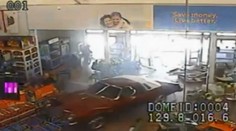 Opitý muž spôsobil obrovskú paniku v obchode