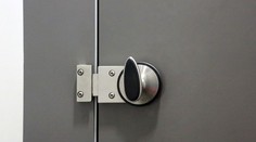 Šokujúca tragédia vo fast foode: Muža našli po 30 hodinách mŕtveho na toalete