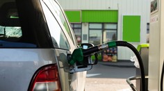 Motoristi neveria vlastným očiam. Ceny na pumpách zo dňa na deň poriadne vystrelili