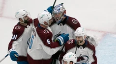 Colorado vyhralo v St. Louis, tímy ale prišli o kľúčových hráčov