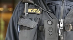 Policajtov vyzbroja prvými kamerami. Nasadia ich v týchto dvoch mestách