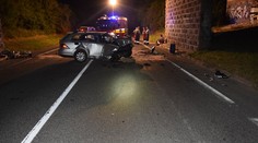 Náraz v 140-kilometrovej rýchlosti do stĺpa. Mladík (24) je po operácii vo vážnom stave