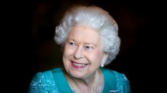 Briti si pripomínajú smutné výročie. Ako sa zmenila monarchia od smrti Alžbety?