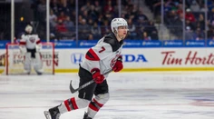 VIDEO: Šimon Nemec si pýta pozvánku do NHL. Na farme prekonal takmer 50-ročný rekord