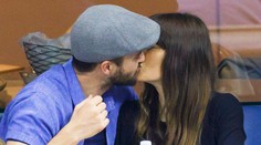 Justin Timberlake s manželkou Jessicou. Lásku si dokazovali počas tenisového zápasu