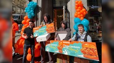 Bývalý farmár hviezdou v Česku. Dve noci spal pred novou reštauráciou, aby mal sendviče na rok zdarma. Zlomil svetový rekord