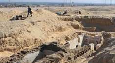 V Egypte objavili hrobku dosiaľ neznámeho faraóna