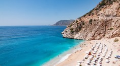 Vlani vyrazilo do zahraničia cez cestovné kancelárie vyše milión Slovákov. Jedna z destinácií výrazne dominovala