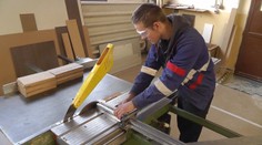 Študent, ktorý si vyberie zanikajúce remeslo, si môže privyrobiť 60 eur mesačne