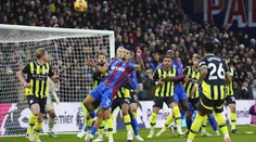 City dohrávalo o jedného menej, návrat na víťaznú vlnu sa odkladá. United vybuchol aj doma
