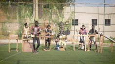 Rytmy tejto kapely vás dostanú do varu. Pri ceste na festival sa im stalo niečo, pre čo iní rušia koncert