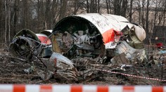 Šokujúce zistenie poľských vyšetrovateľov: Na palube vládneho špeciálu údajne vybuchla bomba