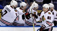 Chicago natiahlo sériu bez prehry na sedem zápasov. Hossa opäť skóroval