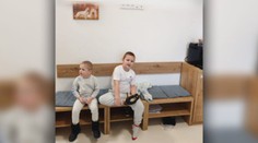 Súrodenci bojujú so zriedkavým genetickým ochorením. To ich postupne pripravuje o zrak