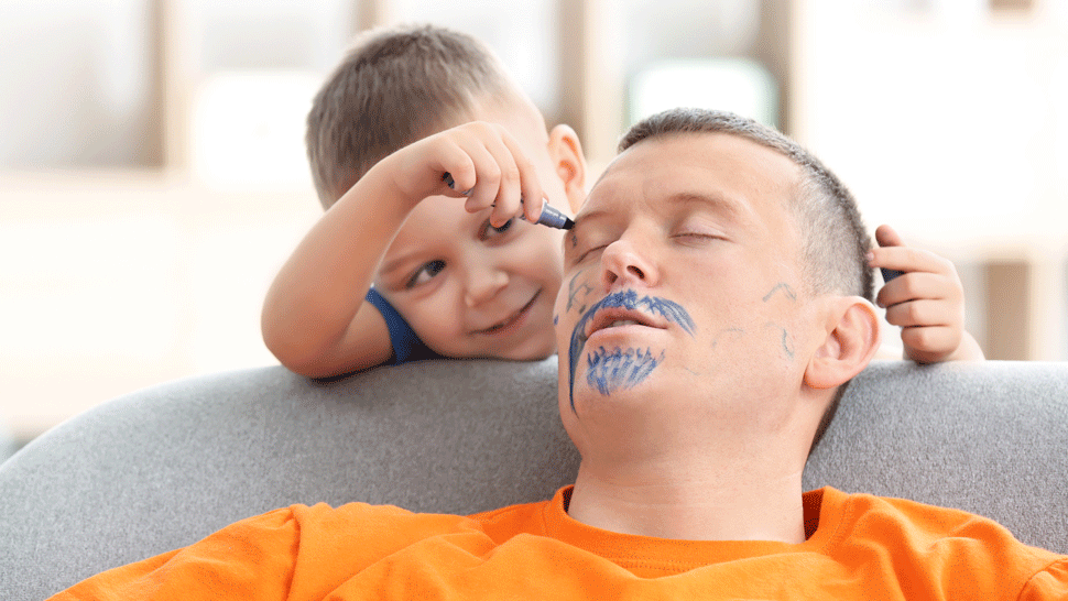 Prvoaprílové žartíky, ktoré nevyšli podľa predstáv. Namiesto smiechu spôsobili samé problémy