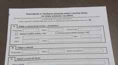 Zmätky s potvrdeniami zo školy: Riešenie ešte nenašli, musia sa dohodnúť ministri