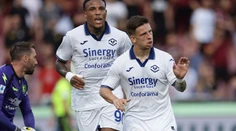 VIDEO: Smola Slováka proti gigantovi svetového futbalu. Suslovov gól neuznali, Verona navyše prehrala