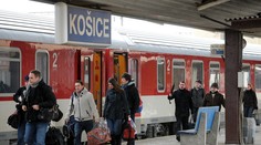 Vlaky pred Veľkou nocou: ZSSK pridala spoje aj vozne (prehľad)