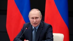 Putin obvinil Západ, že sa snaží roztrhať historické Rusko: Vždy sa snažili panovať
